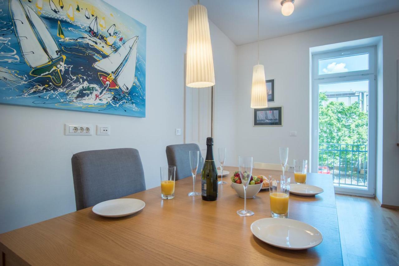 Luxury Central Apartment Ljubljana Extérieur photo