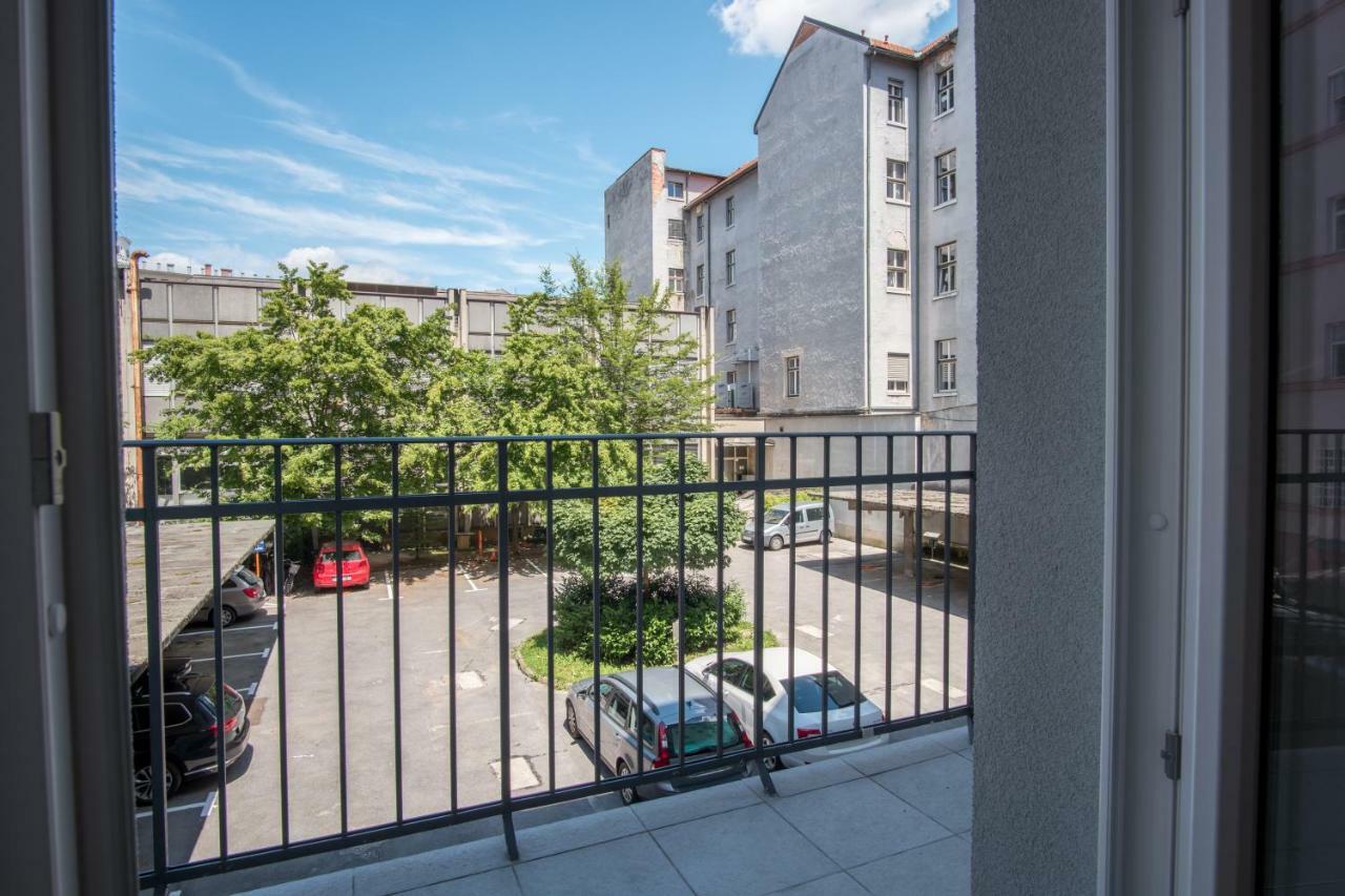 Luxury Central Apartment Ljubljana Extérieur photo