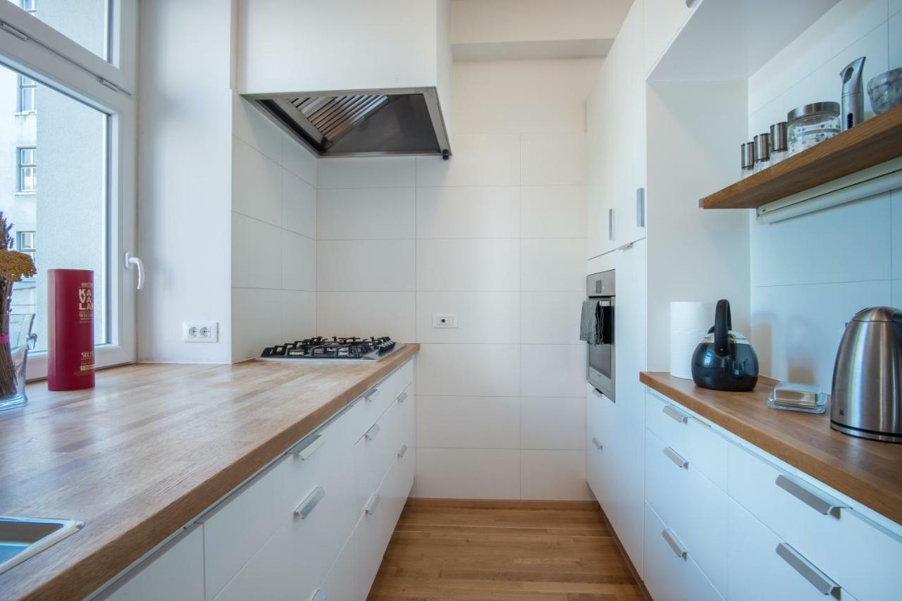 Luxury Central Apartment Ljubljana Extérieur photo