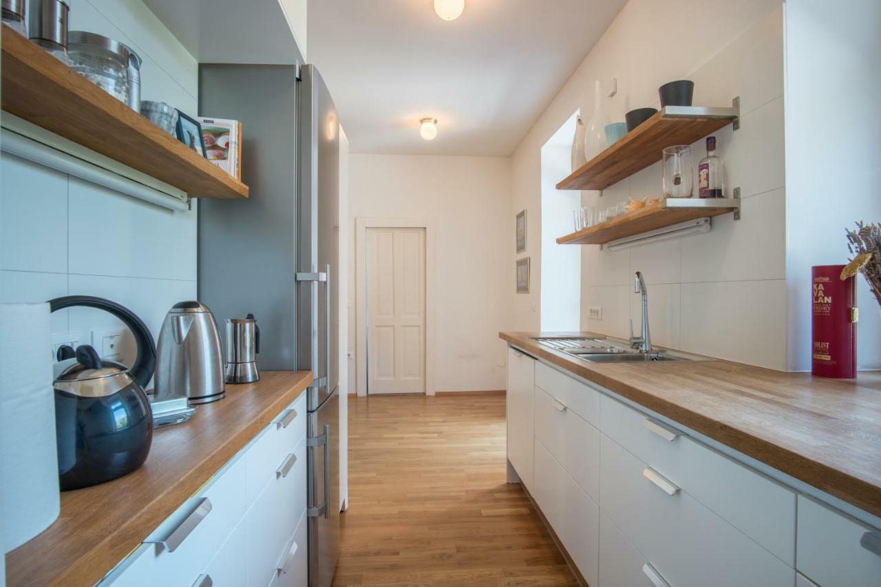 Luxury Central Apartment Ljubljana Extérieur photo