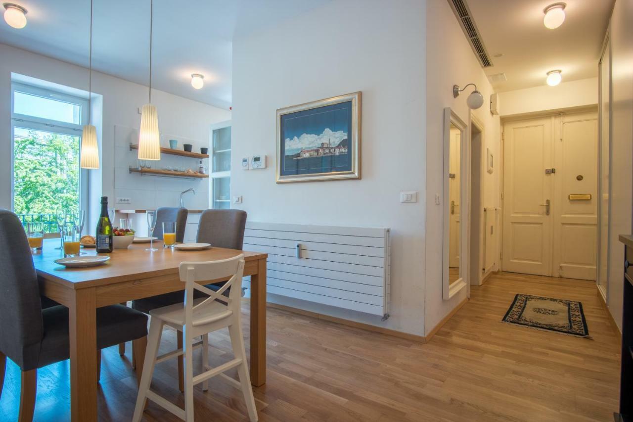Luxury Central Apartment Ljubljana Extérieur photo