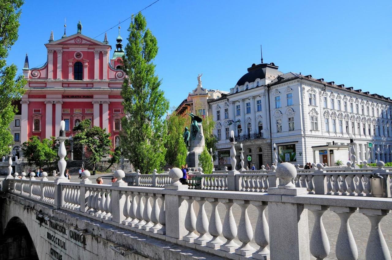 Luxury Central Apartment Ljubljana Extérieur photo